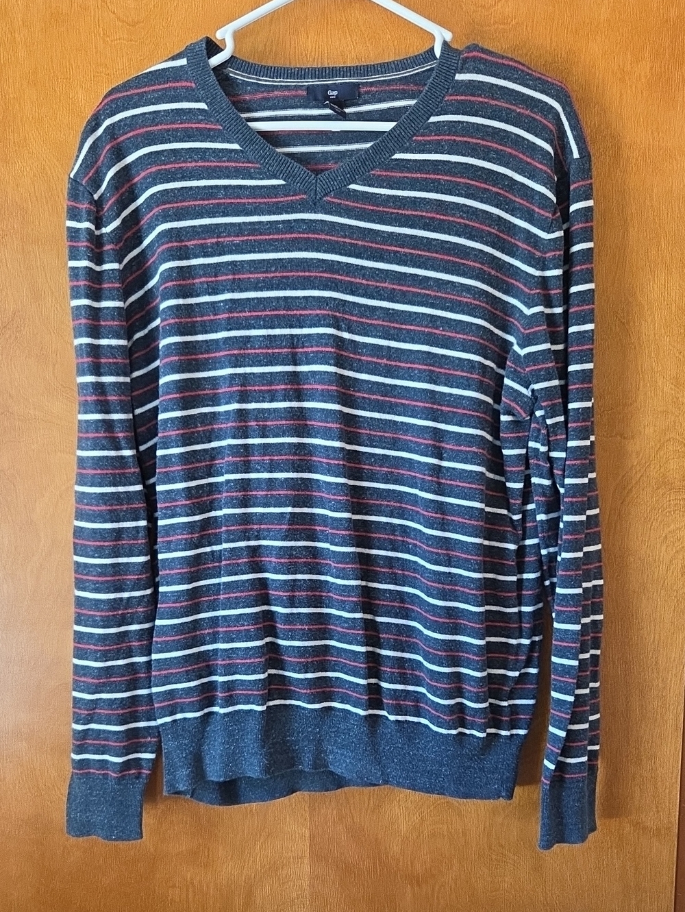 GAP Men's Charcoal V-Neck Sweater with Red and Light Blue Stripes